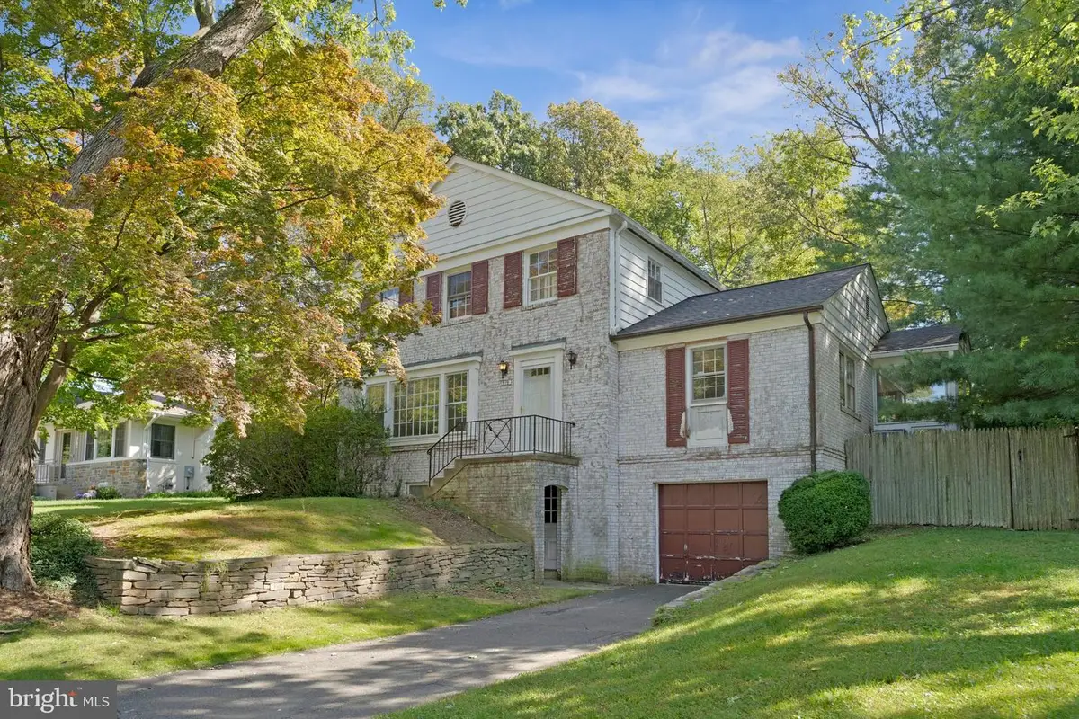 1719 Oak Ln, McLean, VA 22101 - #1