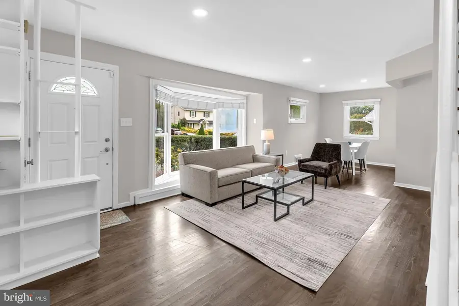 6604 Cavalier Dr, Alexandria, VA 22307 - #2