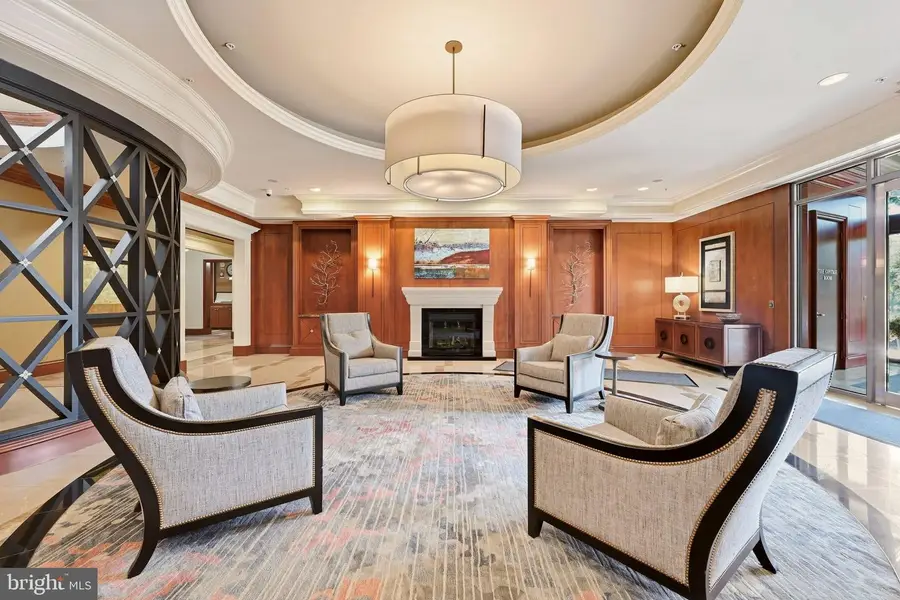 8220 Crestwood Heights Dr #908, McLean, VA 22102 - #3