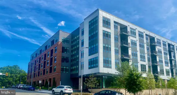 1761 Old Meadow Rd #307, MCLEAN, VA 22102