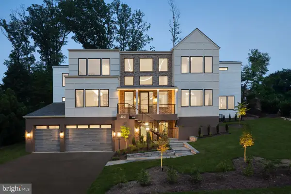 1917 Kenbar Ct, MCLEAN, VA 22101