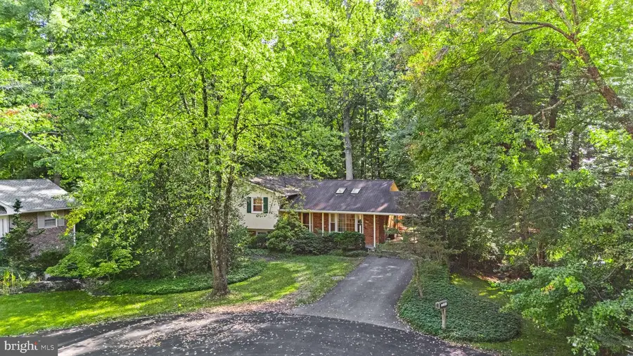 12201 Quorn Ln, Reston, VA 20191 - #2