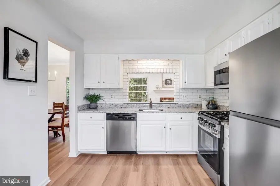 13536 Leith Ct, Chantilly, VA 20151 - #3