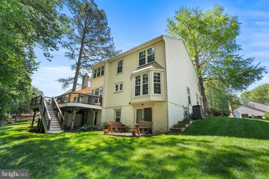9018 Triple Ridge Rd, Fairfax Station, VA 22039 - #3