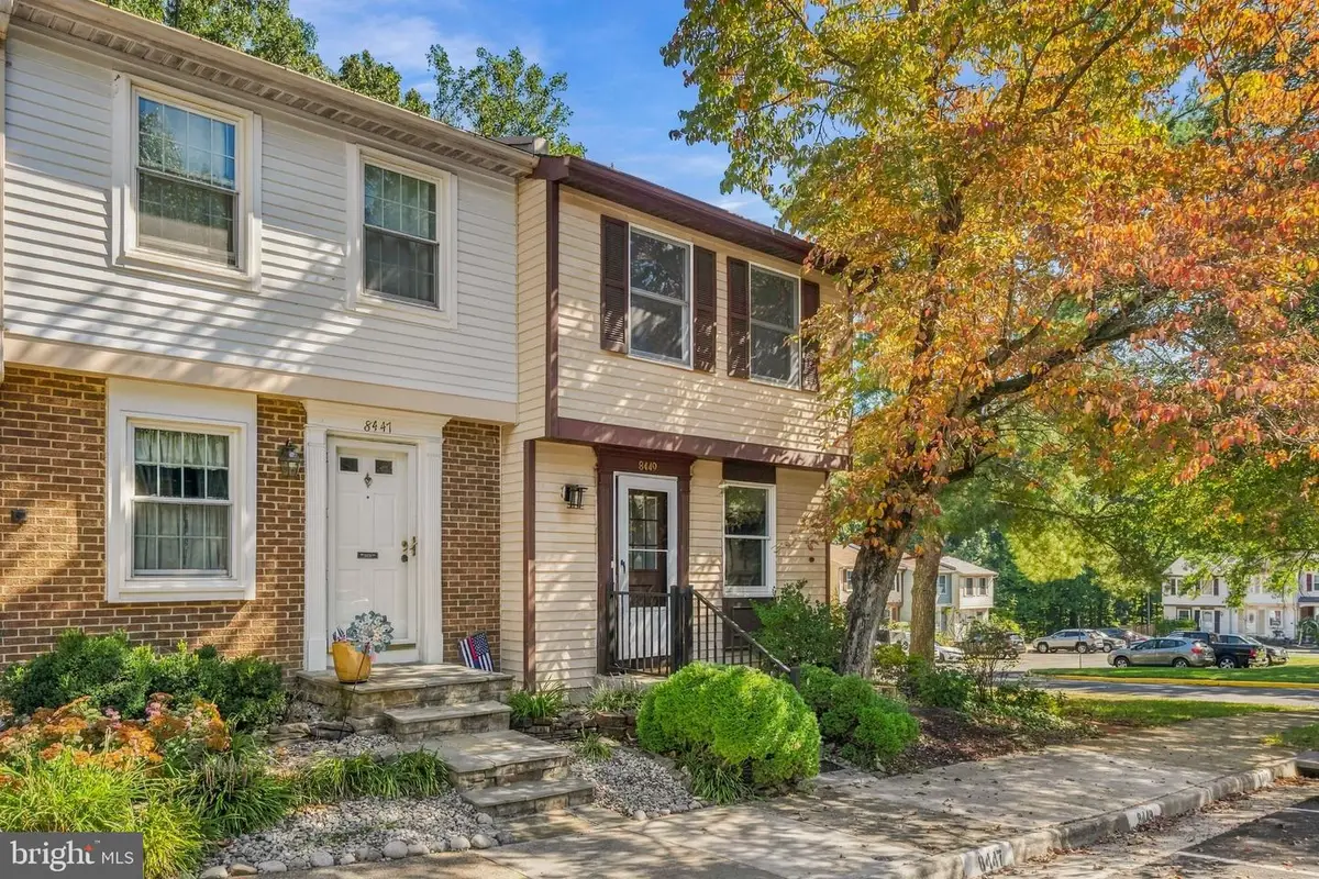 8449 Sugar Creek Ln, Springfield, VA 22153 - #1