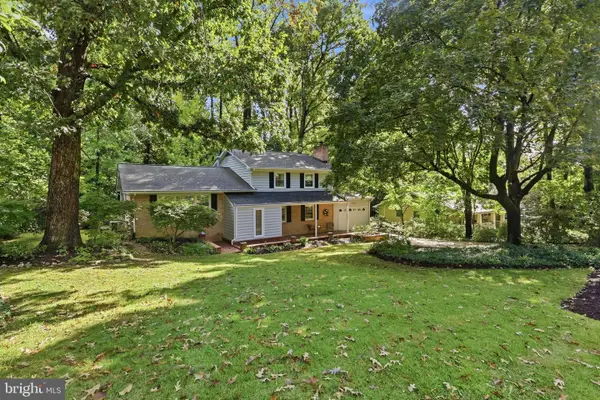5017 Dodson Dr, ANNANDALE, VA 22003
