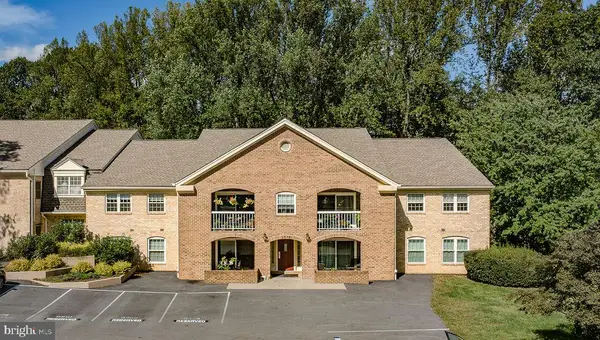 5809 Cove Landing Rd #203, BURKE, VA 22015
