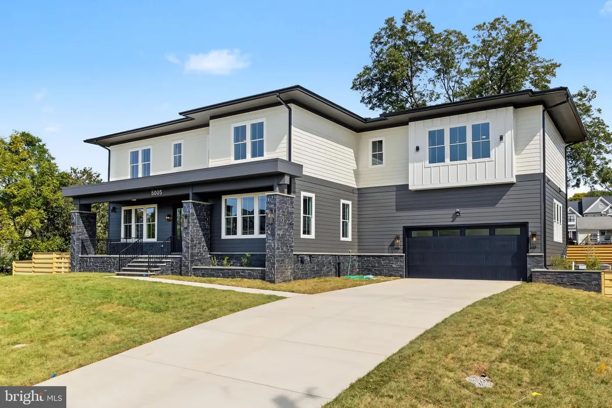 5005 Laburch Ln, Annandale, VA 22003 - #1