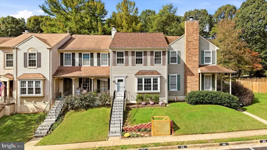 5830 Waterdale Ct, Centreville, VA 20121 - #2