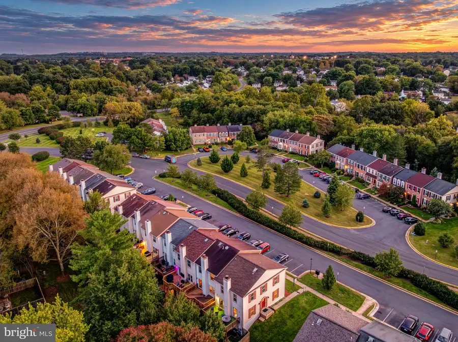 13224 Grand Junction Dr, Fairfax, VA 22033 - #3