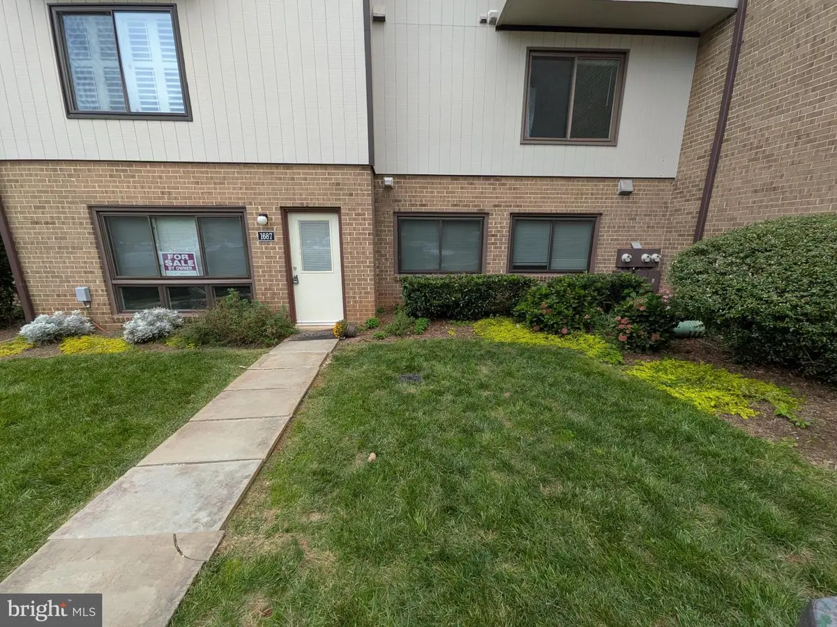 1687 Westwind Way #183, McLean, VA 22102 - #1