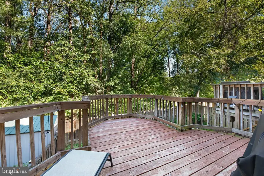 9025 Armendown Dr, Springfield, VA 22152 - #2