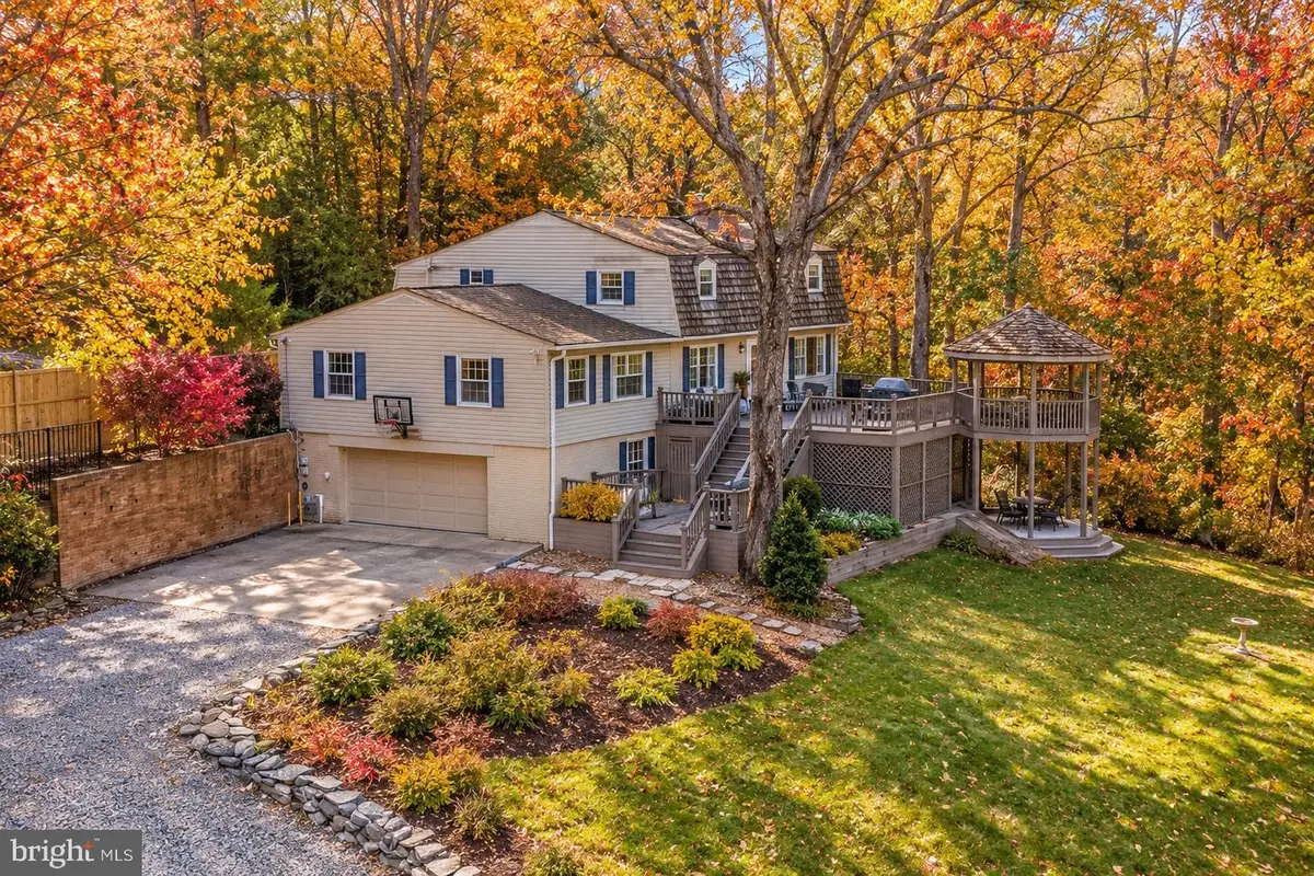 6116 Franklin Park Rd, McLean, VA 22101 - #1