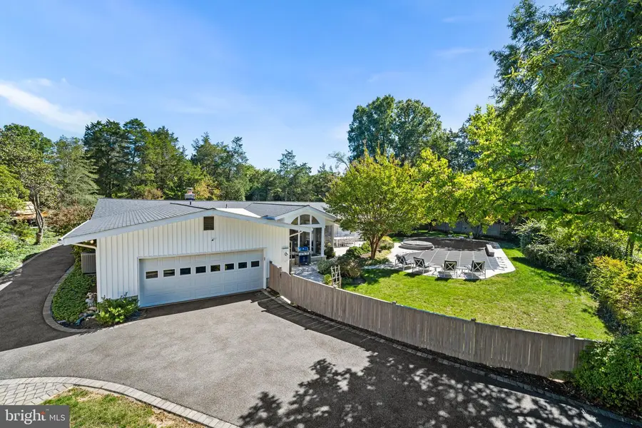 7910 W Boulevard Dr, Alexandria, VA 22308 - #2