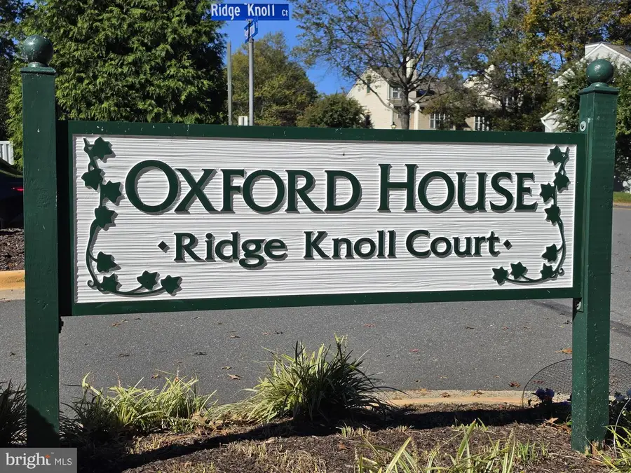 3800 Ridge Knoll Ct #305b, Fairfax, VA 22033 - #2