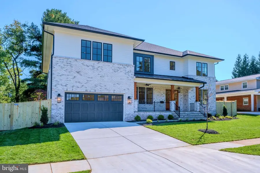 7107 Sea Cliff Rd, McLean, VA 22101 - #2