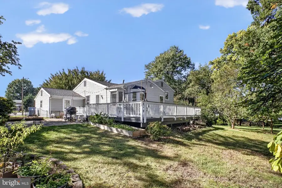 13708 Pitkin Ct, Chantilly, VA 20151 - #3