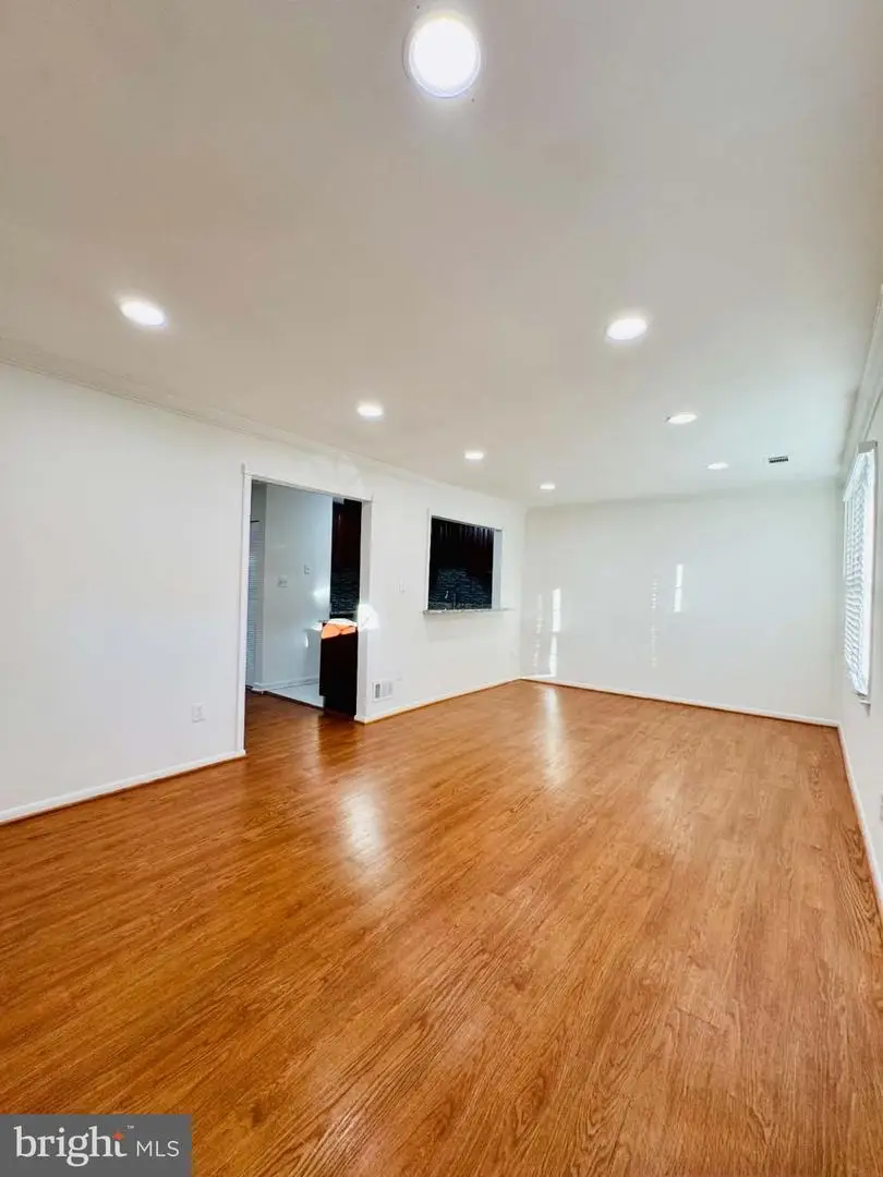 7942 Timarand Ct, Lorton, VA 22079 - #2