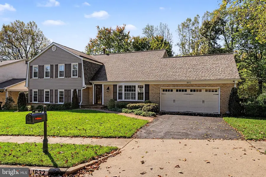 1832 Baldwin Dr, McLean, VA 22101 - #3