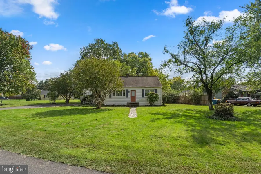 6015 Clames Dr, Alexandria, VA 22310 - #3