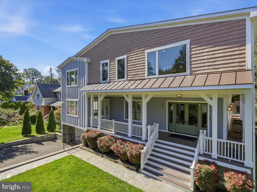 1916 Youngblood St, McLean, VA 22101 - #2