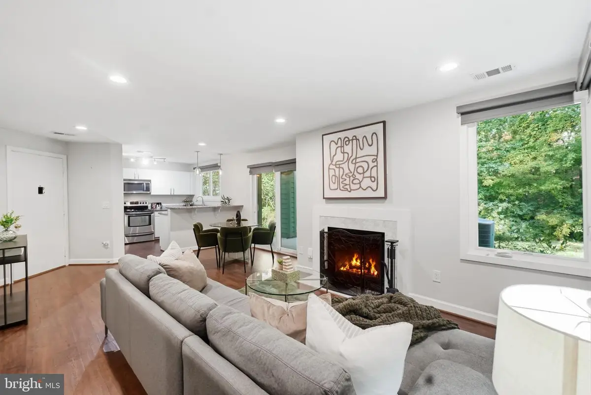 11725 Summerchase Cir #c, Reston, VA 20194 - #1
