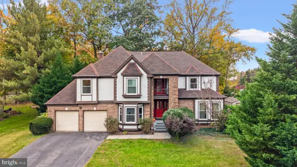 11697 Gilman Ln, HERNDON, VA 20170