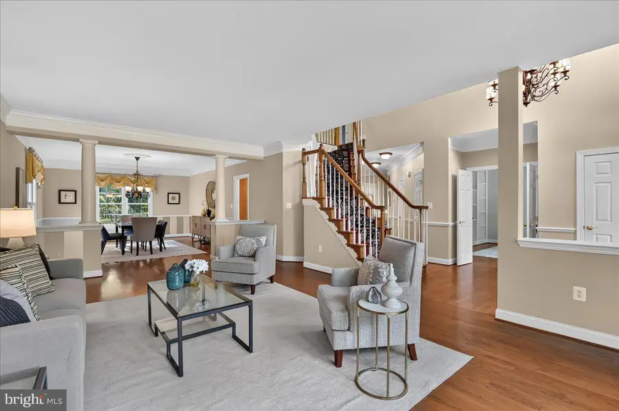 5861 Saddle Downs Pl, Centreville, VA 20120 - #3