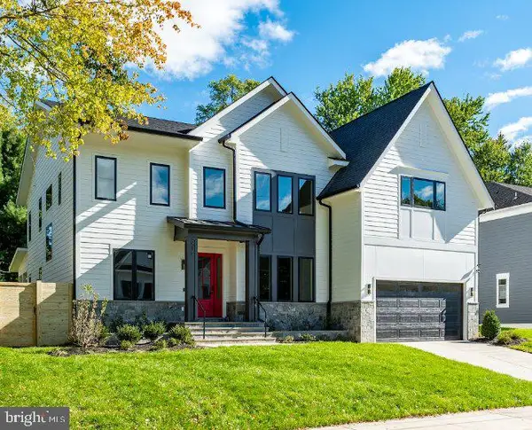 1827 Olmstead, FALLS CHURCH, VA 22043