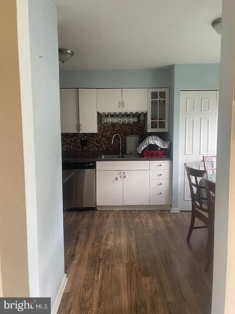 14808 Lynhodge Ct, Centreville, VA 20120 - #2