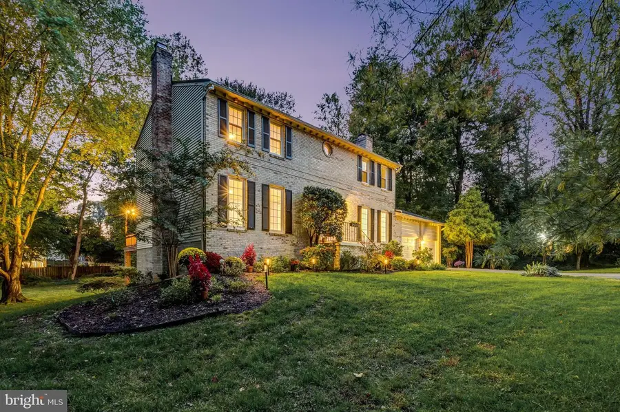 1360 Snow Meadow Ln, McLean, VA 22102 - #2