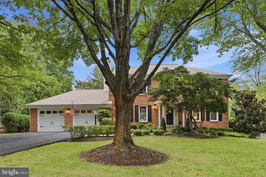 10504 Cowberry Ct, Vienna, VA 22182 - #3