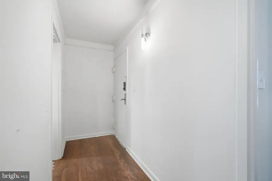 2245 Castle Rock Sq #11c, Reston, VA 20191 - #3