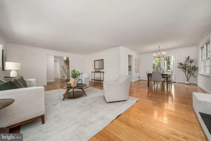 6216 Arkendale Rd, Alexandria, VA 22307 - #3