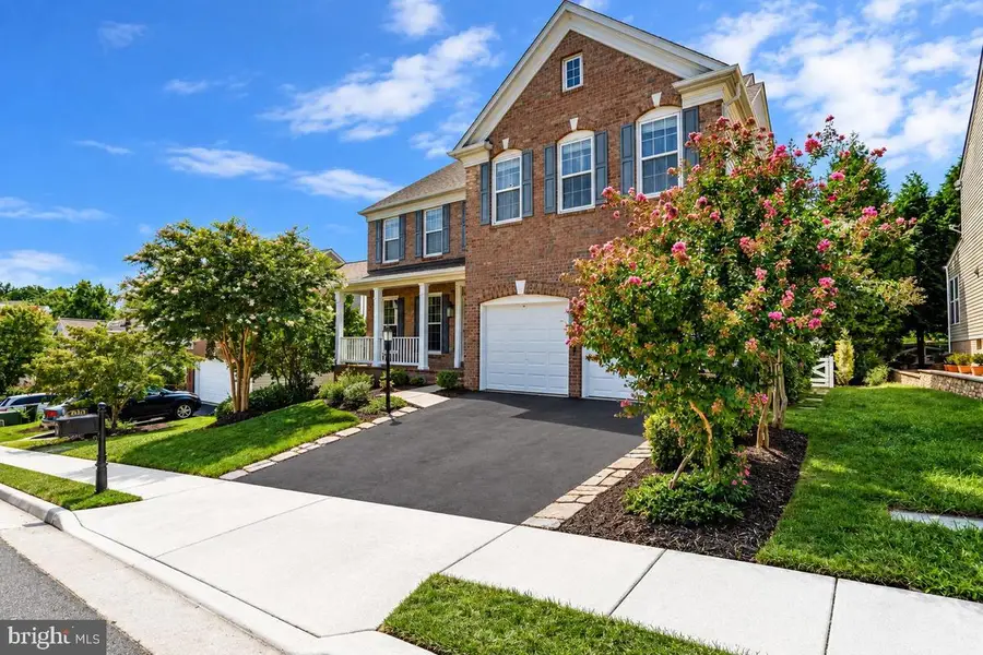 8185 Paper Birch Dr, Lorton, VA 22079 - #3