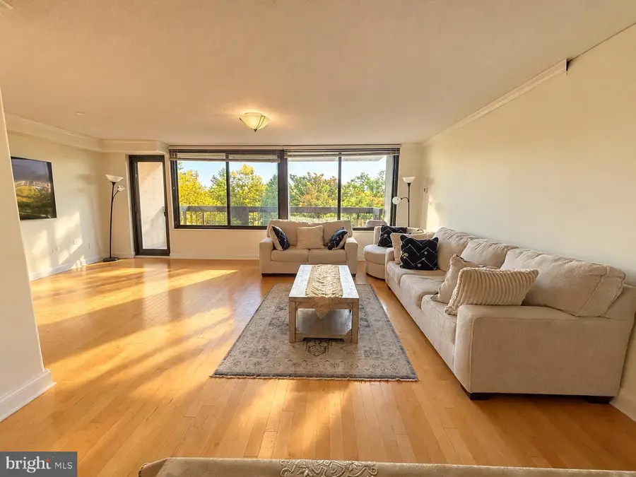 3701 S George Mason Dr #314-n, Falls Church, VA 22041 - #3