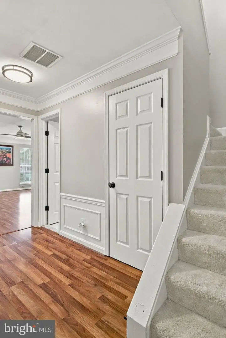 8210 Crossbrook Ct #202, Lorton, VA 22079 - #3