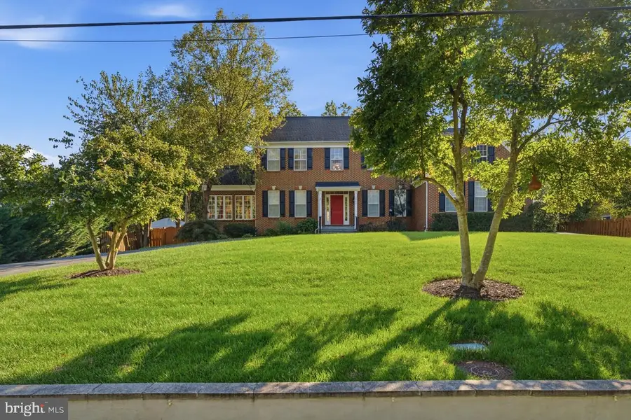 3905 Colonial Ave, Alexandria, VA 22309 - #2