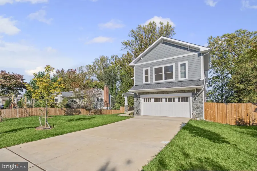 3857 Pinewood Ter, Falls Church, VA 22041 - #3