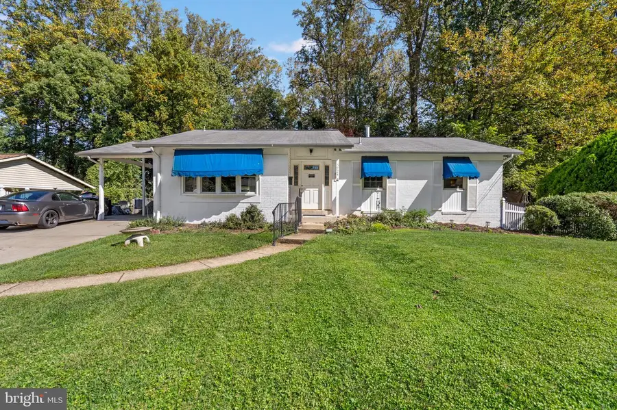 7924 Harwood Pl, Springfield, VA 22152 - #2