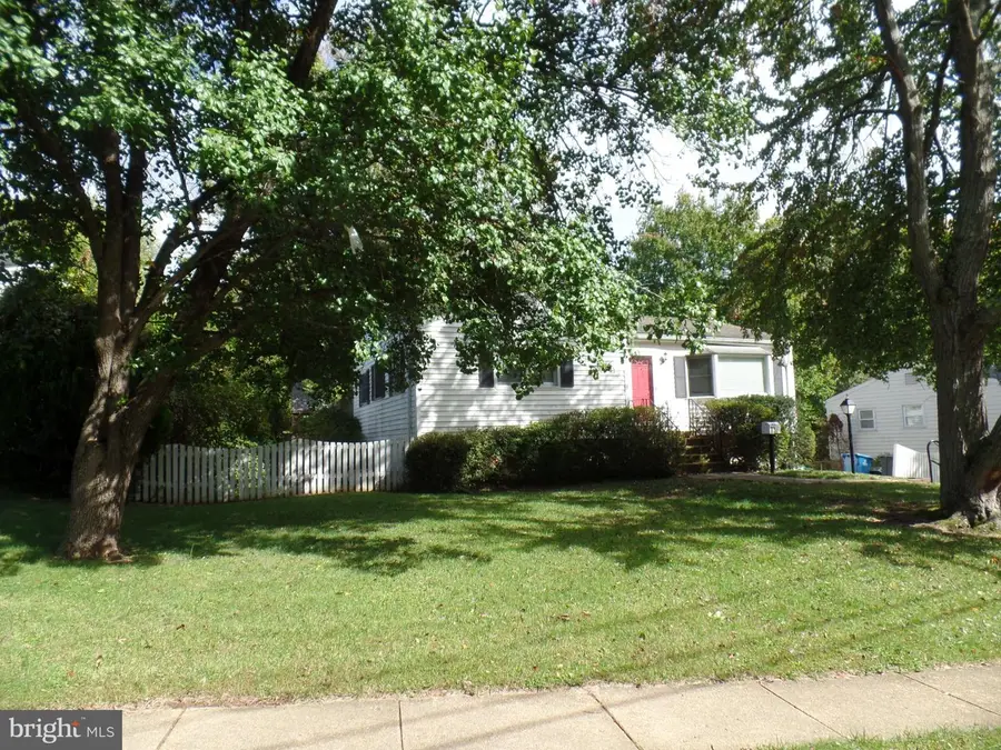 1813 Olney Rd, Falls Church, VA 22043 - #3