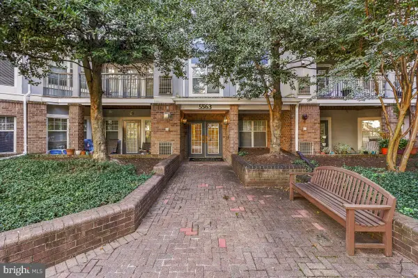 5563 Seminary Rd #412, FALLS CHURCH, VA 22041