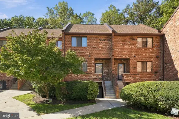 3840a Steppes Ct, FALLS CHURCH, VA 22041