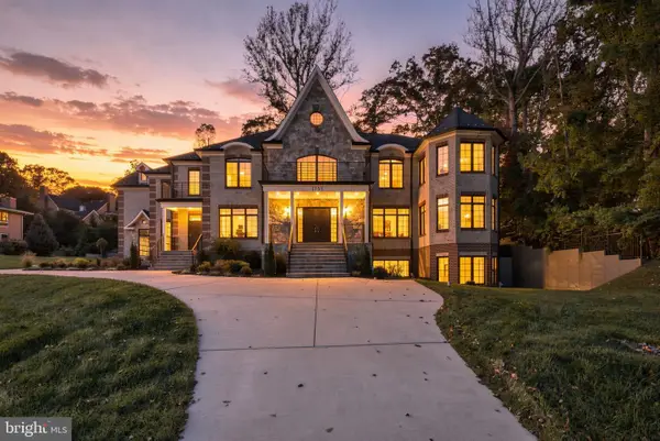 1151 Dominion Ct, MCLEAN, VA 22102