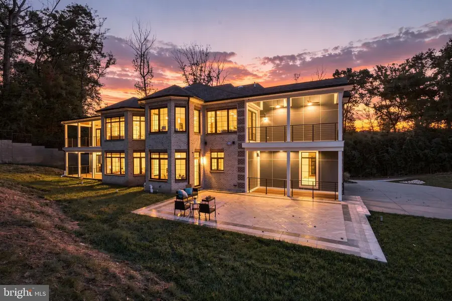 1151 Dominion Ct, McLean, VA 22102 - #2