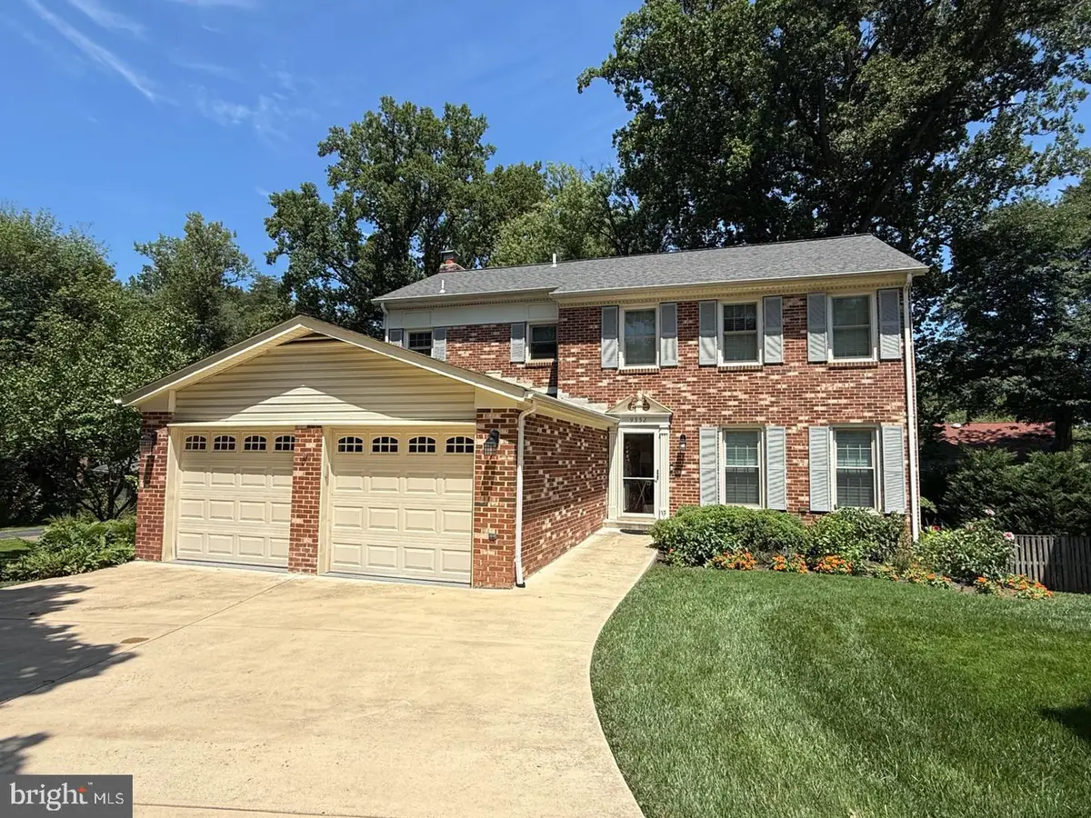 9552 Grand Oaks Ct, Vienna, VA 22181 - #1