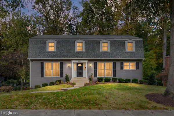 3502 Launcelot Way #, ANNANDALE, VA 22003