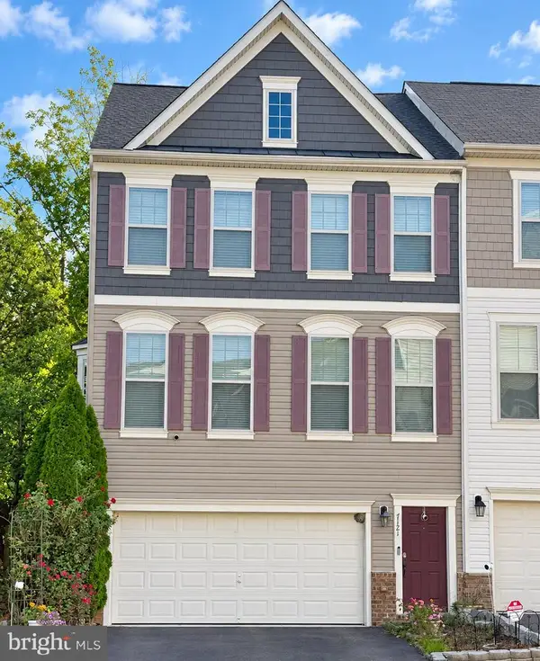 7121 Sotheby Way, LORTON, VA 22079
