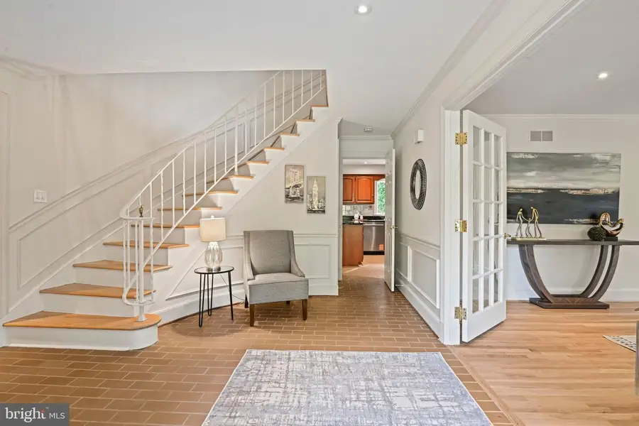 1225 Aldebaran Dr, McLean, VA 22101 - #3