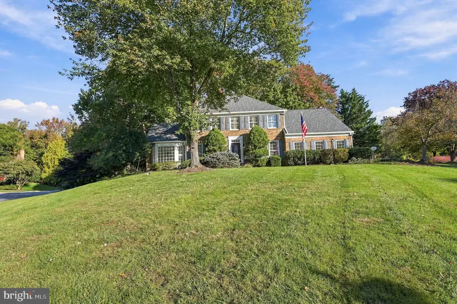 8514 Heron Pond Ln, Fairfax Station, VA 22039 - #3
